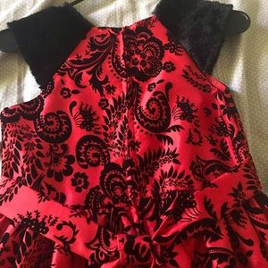 Black & Red dress for size 10 girls!